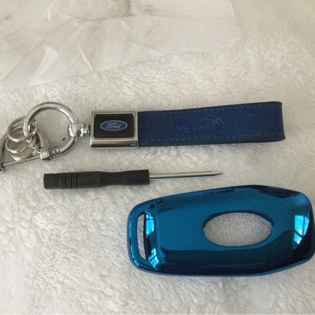 Ford Fob Key Chain Set Wristlet New